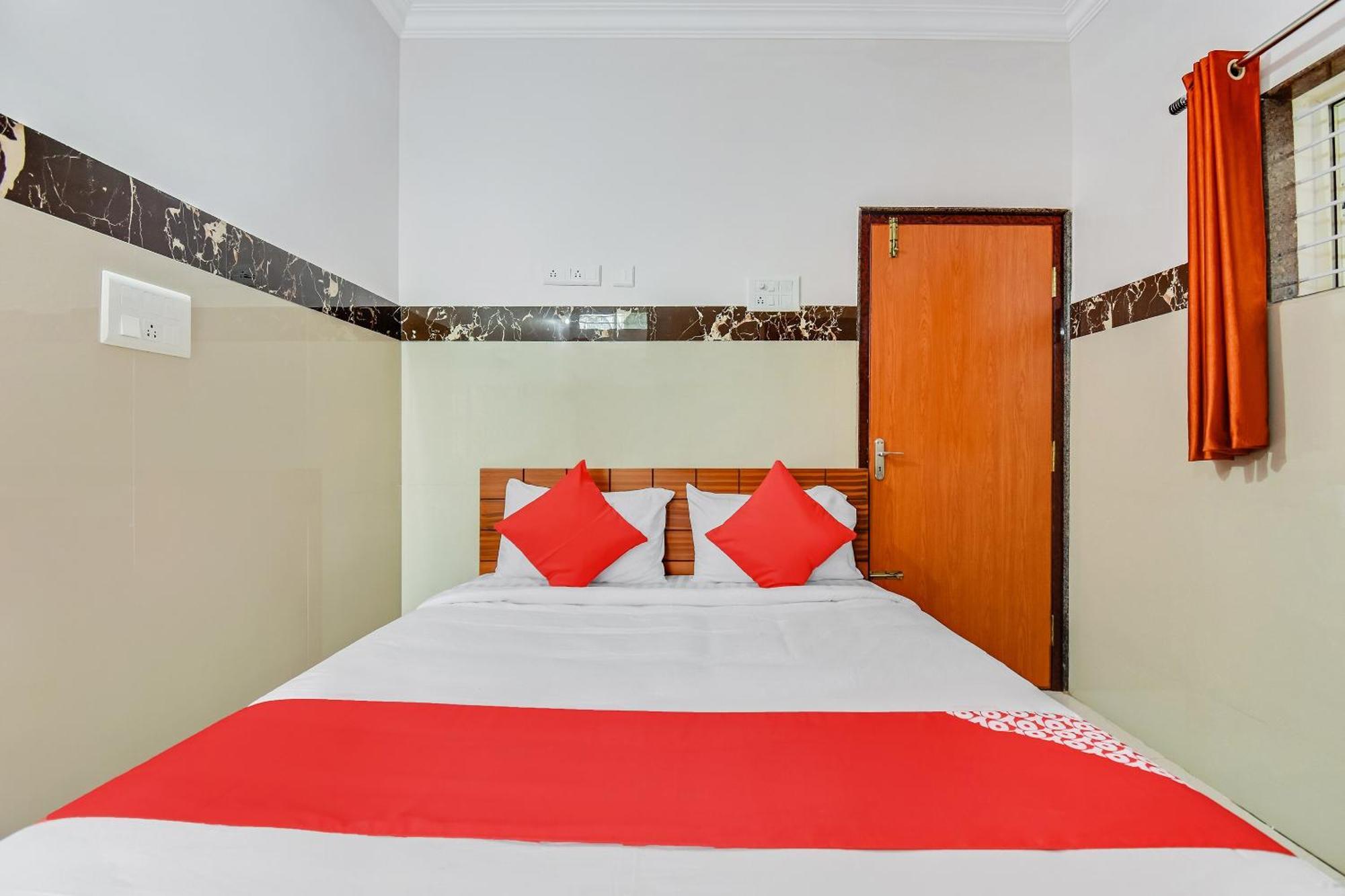 Hotel O Sri Sai Guru Comforts Yelahanka Екстер'єр фото