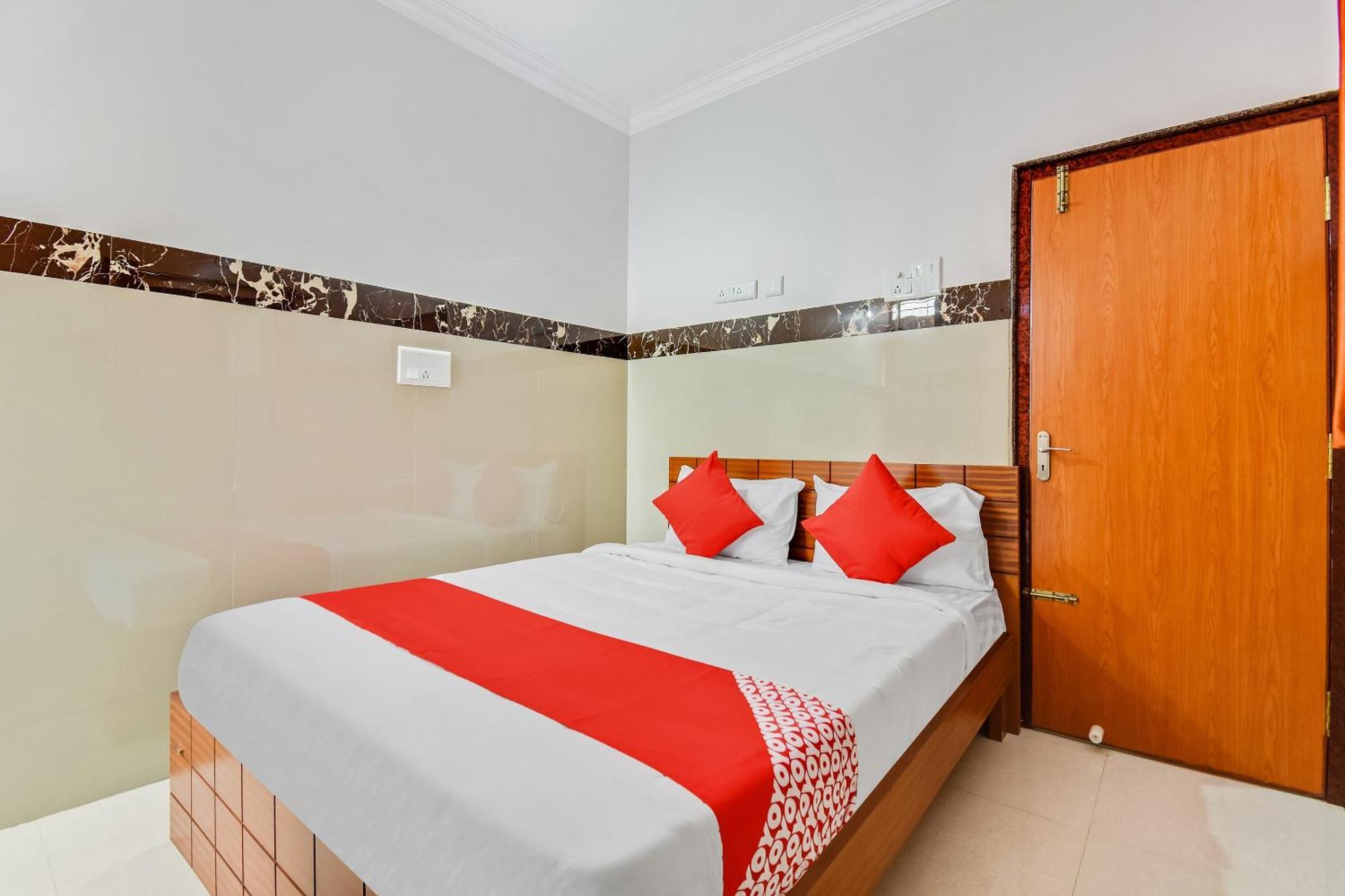 Hotel O Sri Sai Guru Comforts Yelahanka Екстер'єр фото